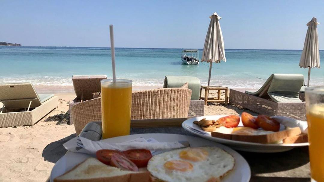 Puri Air Beach Resort & Spa Гили Еър Екстериор снимка