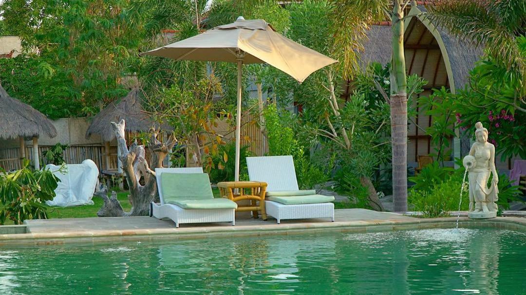 Puri Air Beach Resort & Spa Гили Еър Екстериор снимка