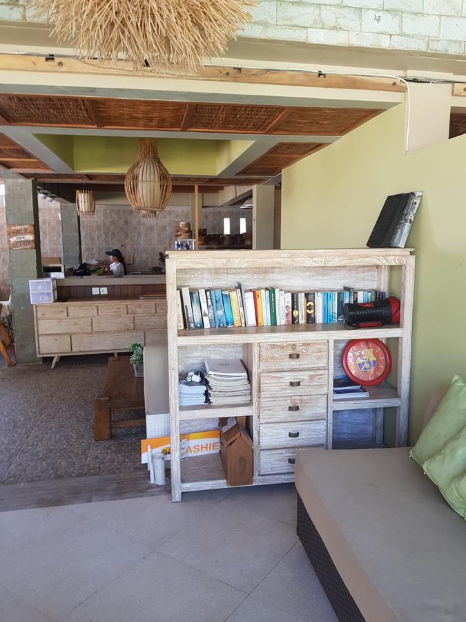 Puri Air Beach Resort & Spa Гили Еър Екстериор снимка
